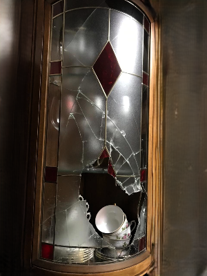 Ремонт кухонных и мебельных фасадов. 